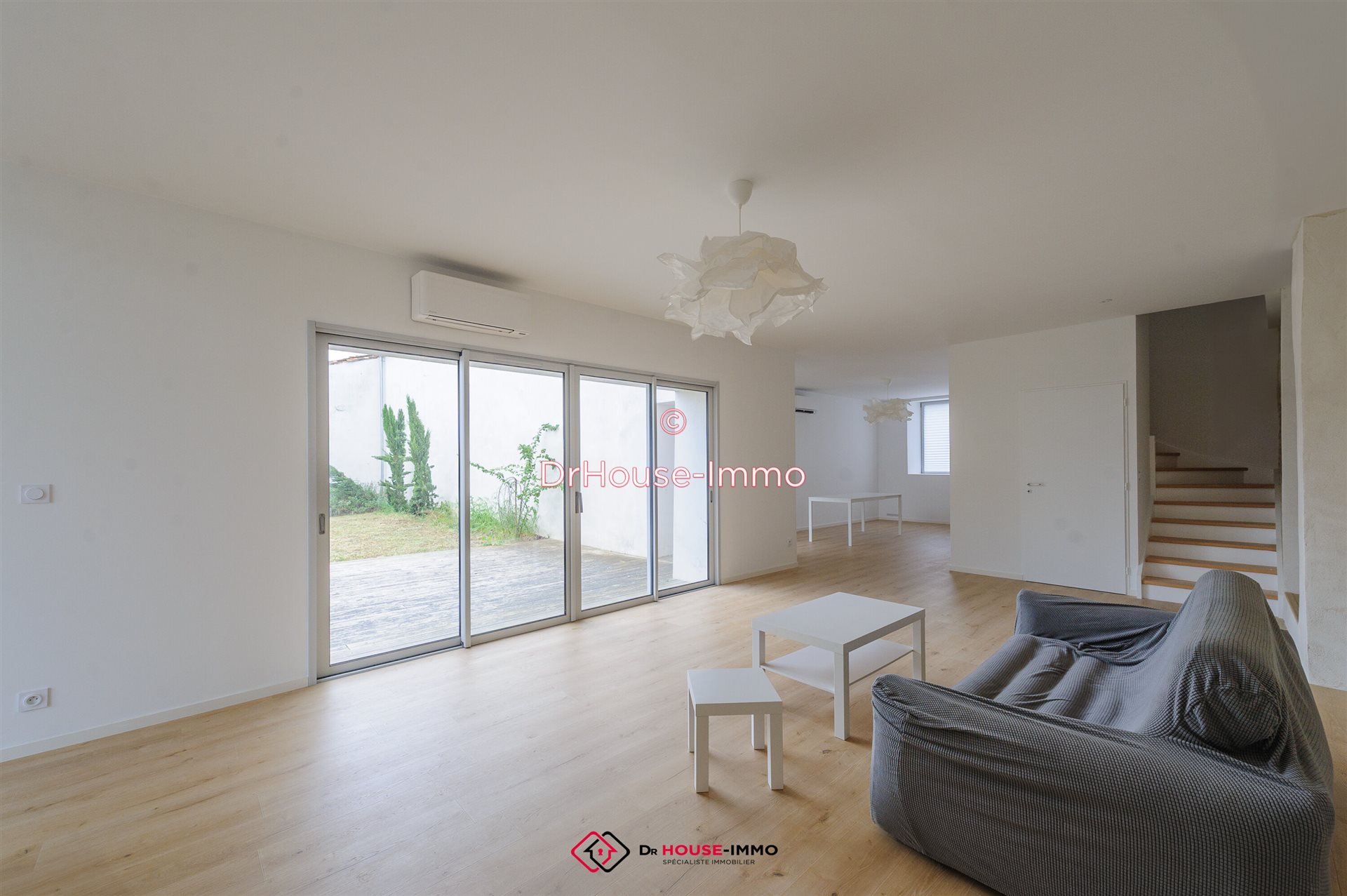 Maison à vendre, 183m², Sainte-Soulle