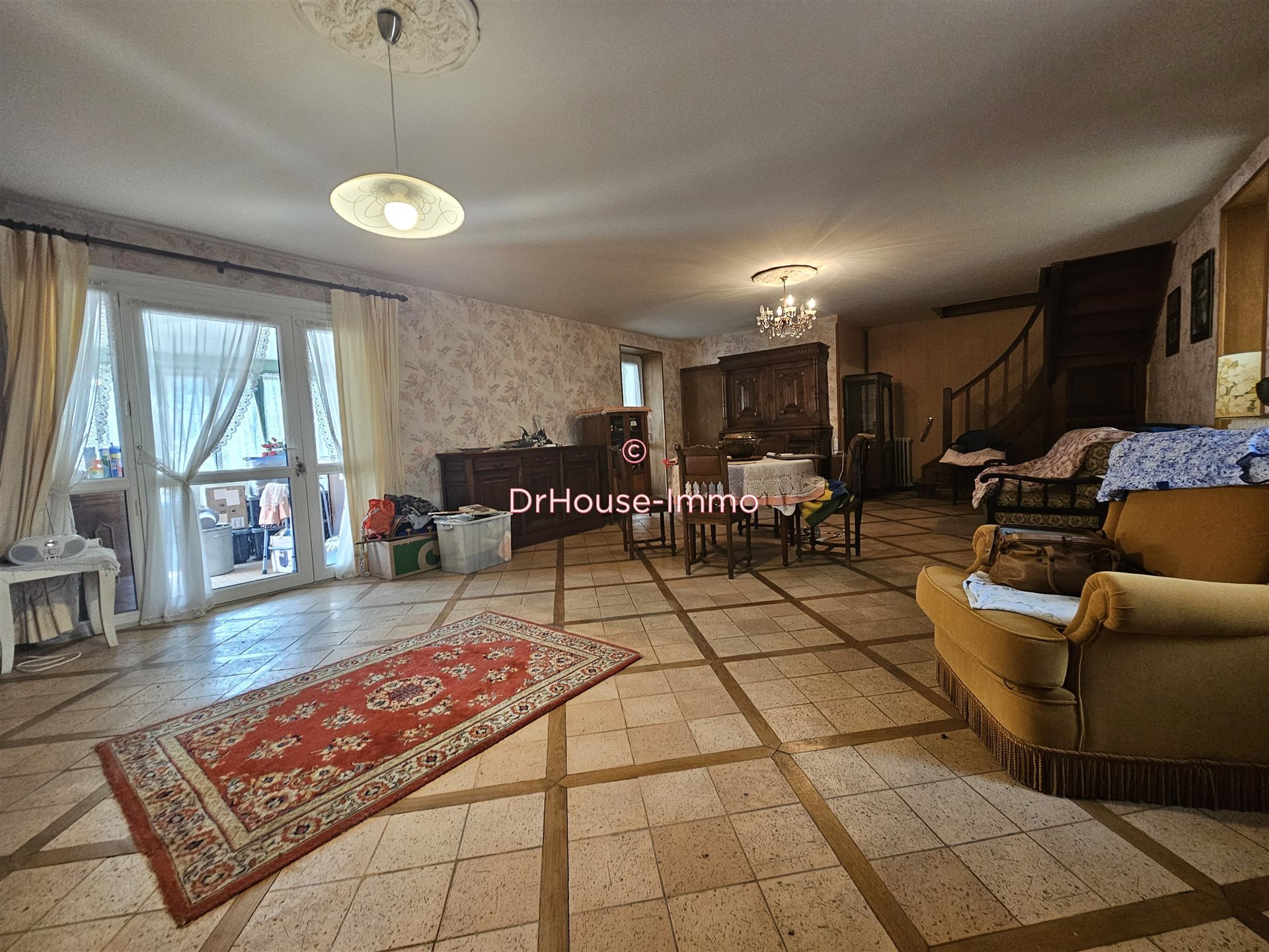 Maison à vendre, 138m², Beauronne