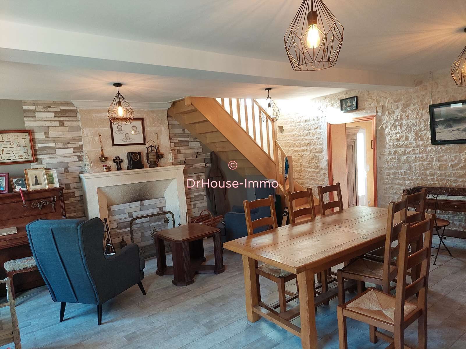 Maison à vendre, 200m², Prin-Deyrançon