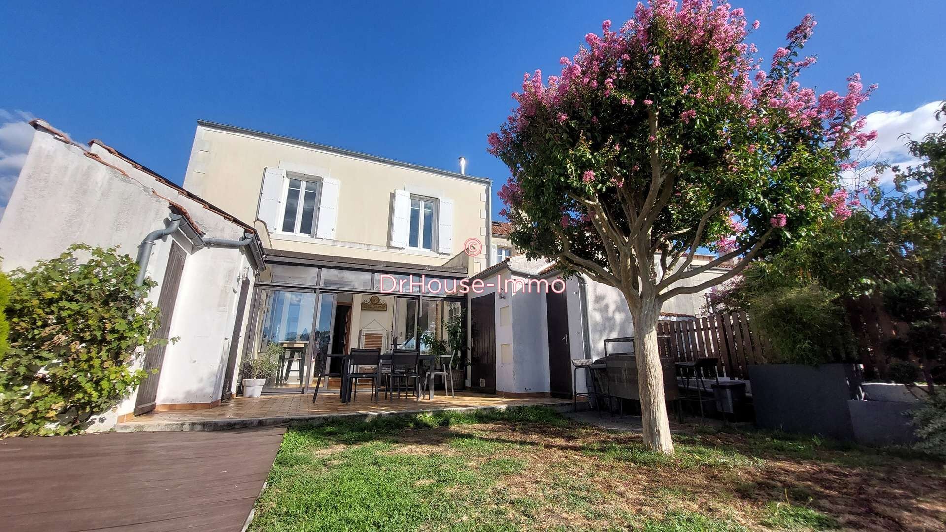 Maison à vendre, 210m², Saintes