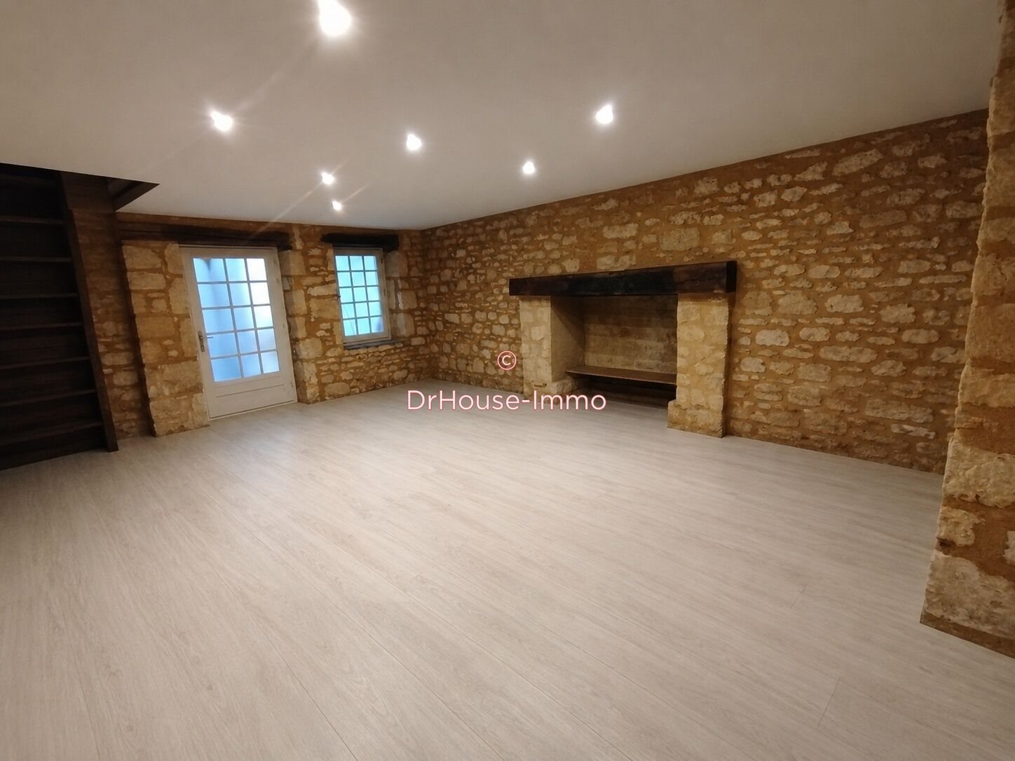 Maison à vendre, 151m², Montignac-Lascaux