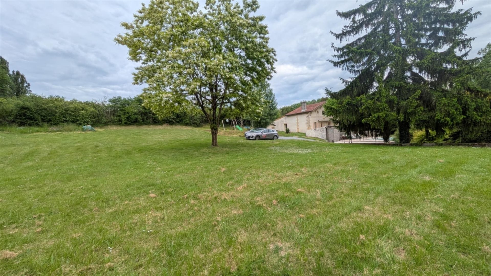 Maison à vendre, 170m², Saint-Genès-de-Lombaud