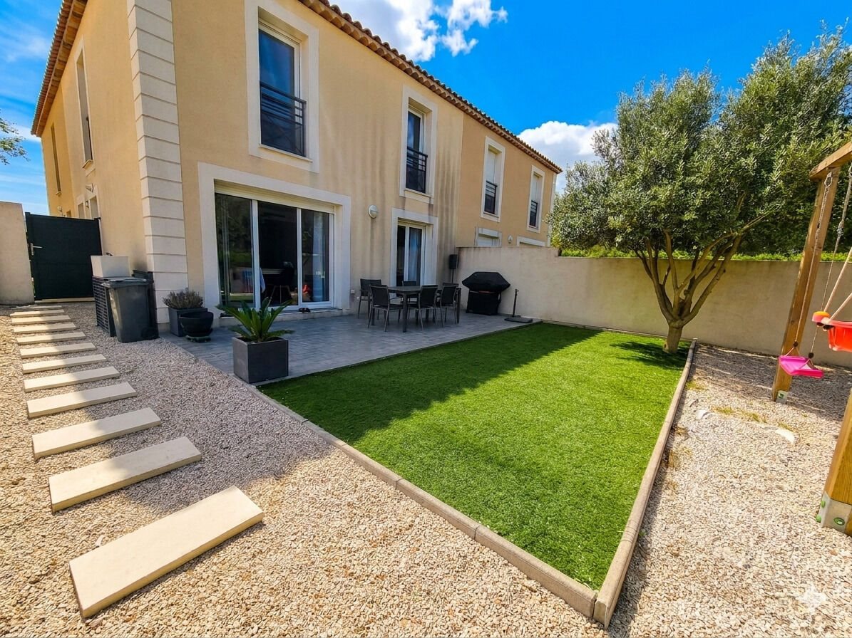 Maison à vendre, 90m², Saint-Martin-de-Crau