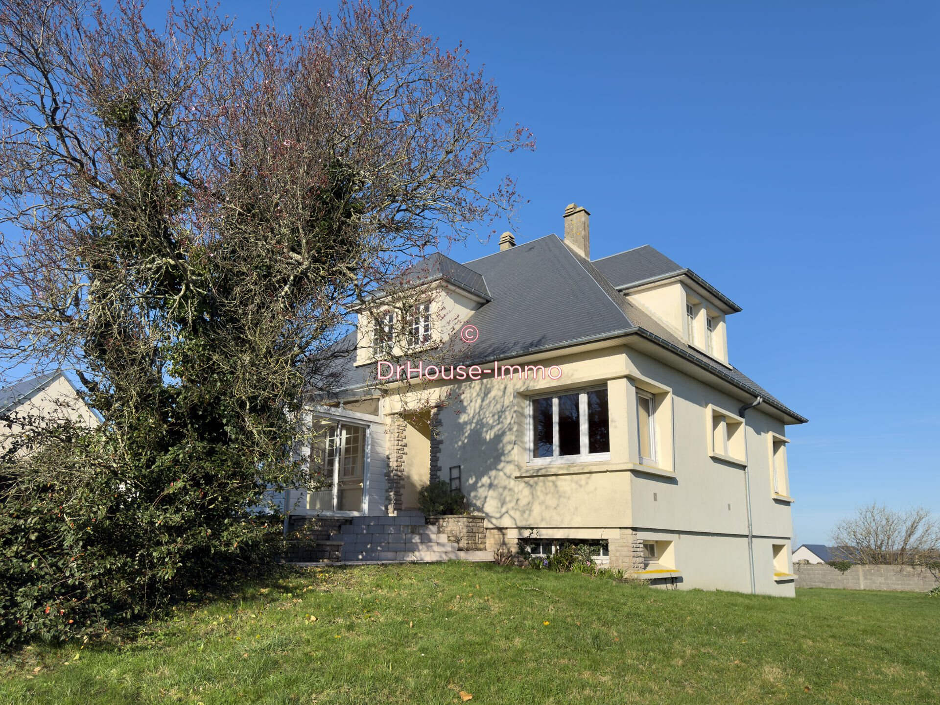 Maison à vendre, 120m², Gouville-sur-Mer
