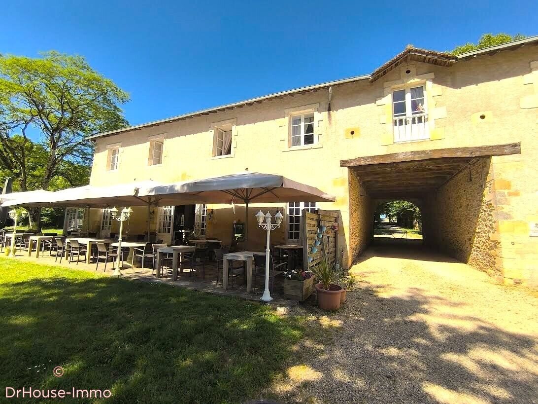 Maison à vendre, 1500m², Thiviers