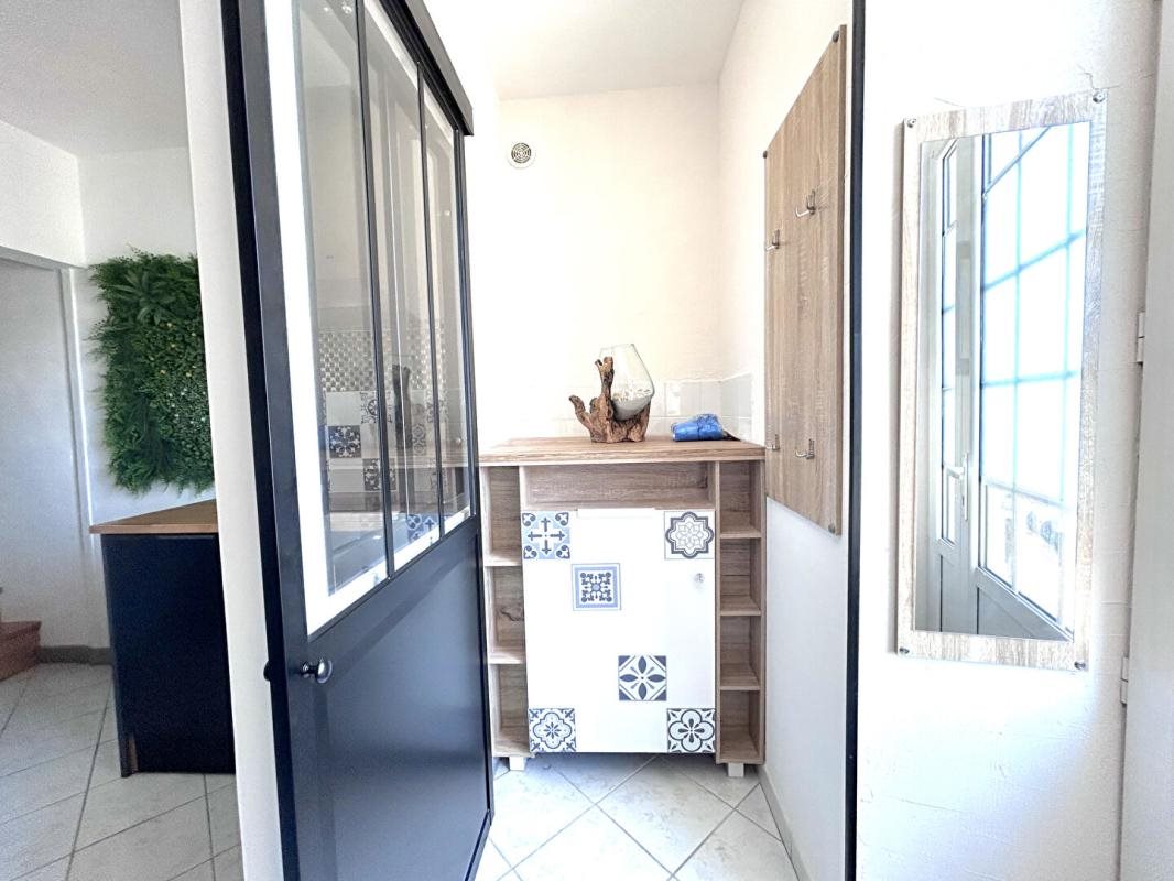 Maison à vendre, 76m², Fleuré