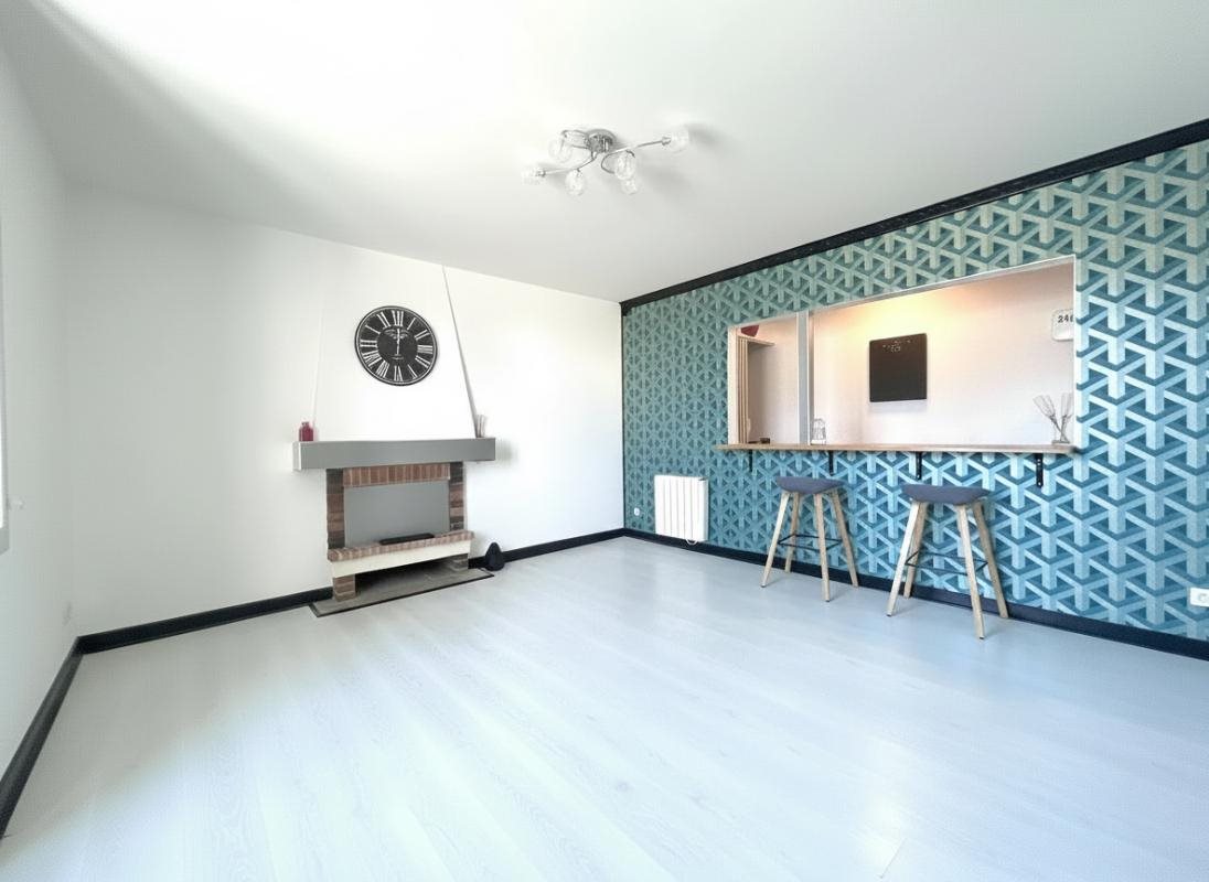 Maison à vendre, 76m², Fleuré
