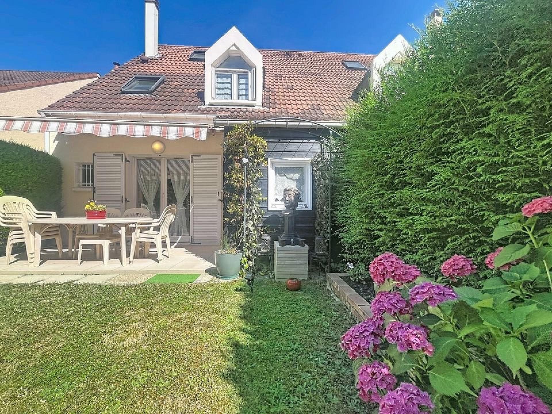 Maison à vendre, 115m², Montigny-le-Bretonneux