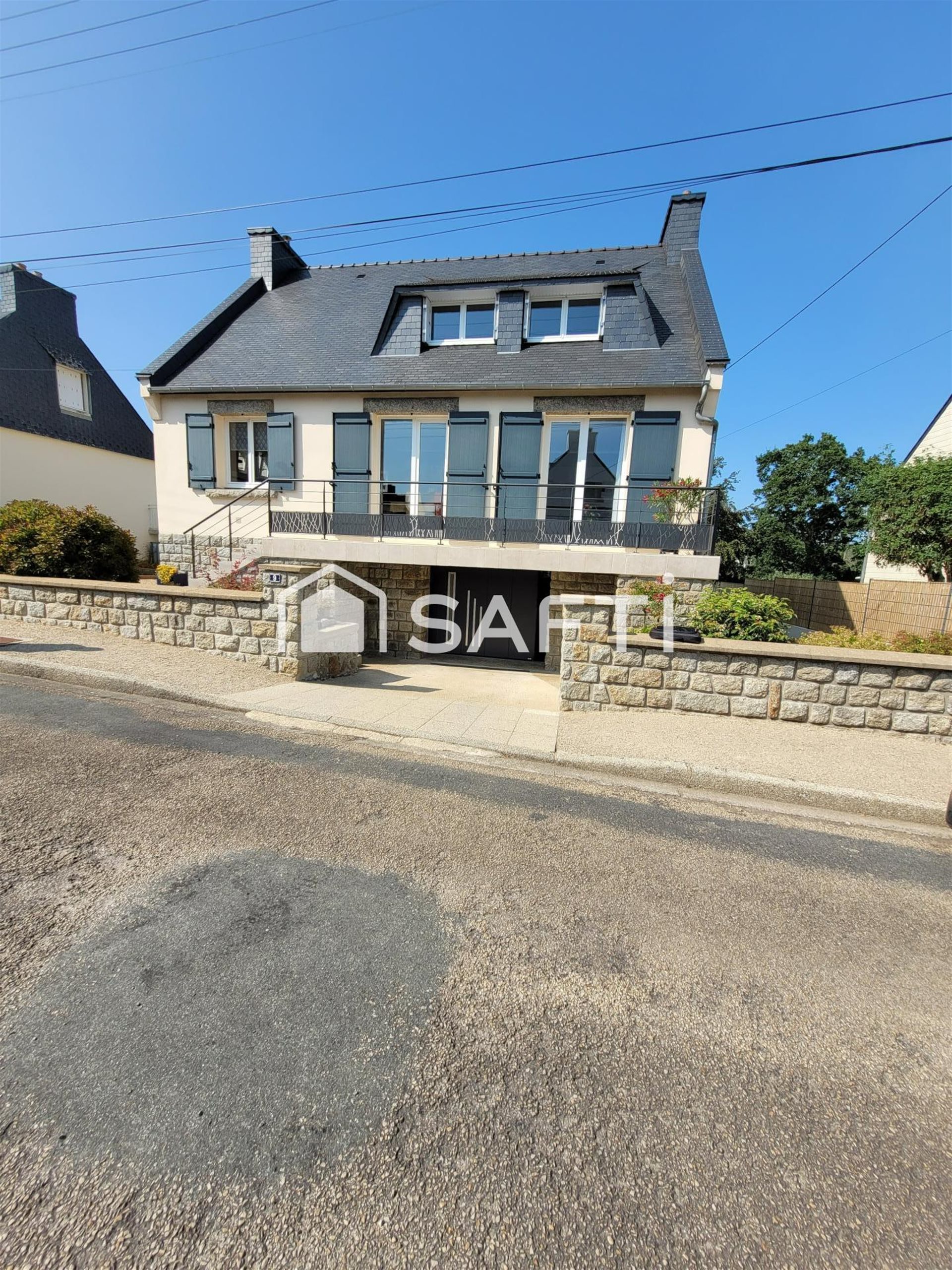 Maison à vendre, 122m², Huelgoat