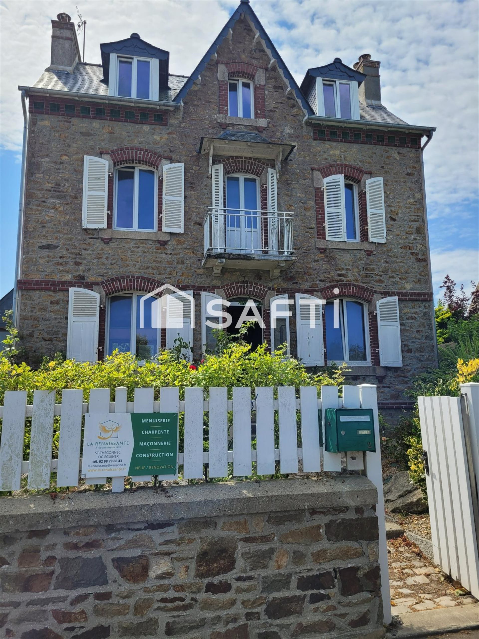 Maison à vendre, 129m², Saint-Pol-de-Léon
