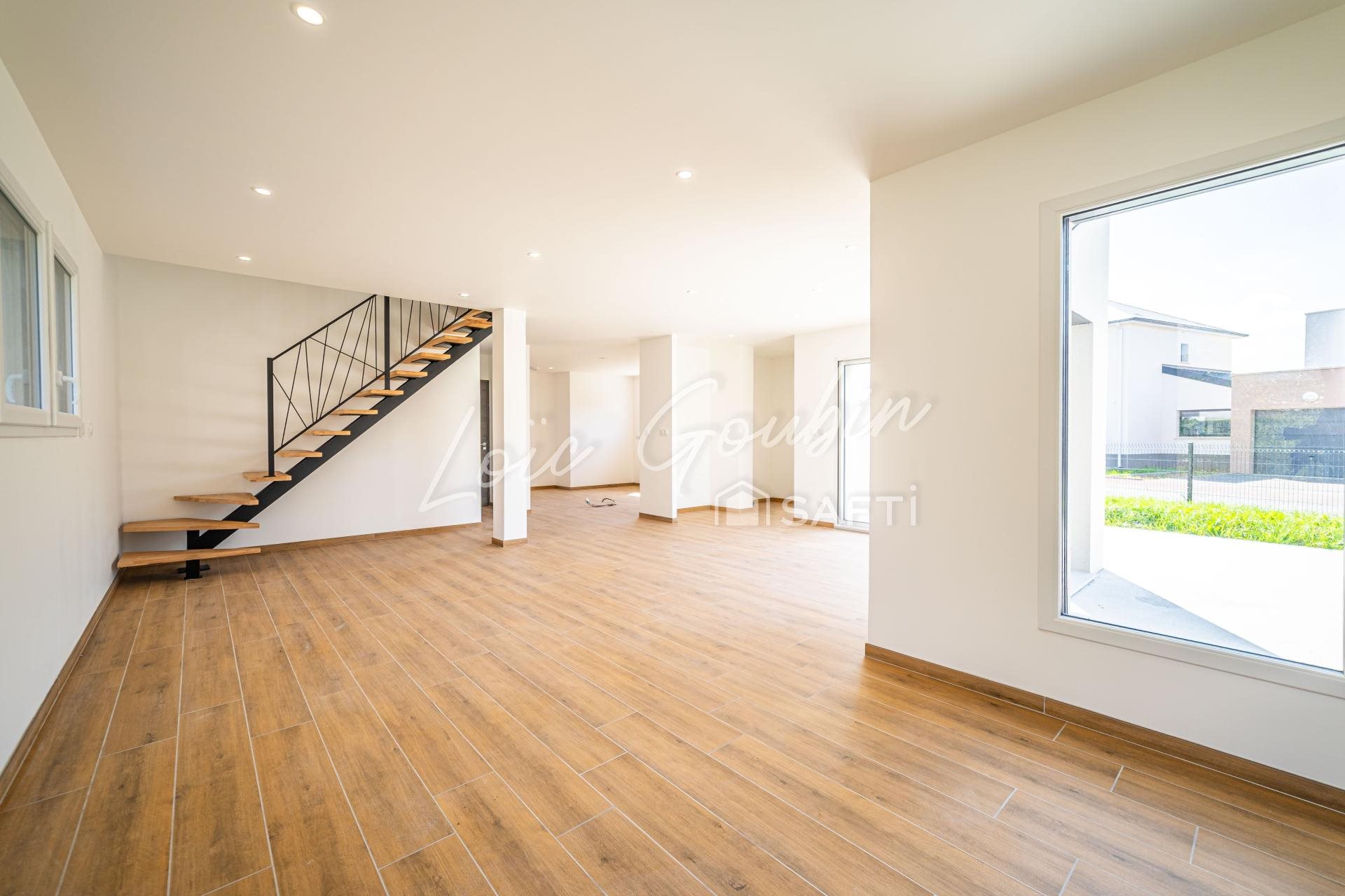 Maison à vendre, 125m², Ifs