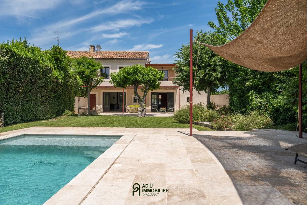 Maison à vendre, 270m², Nîmes