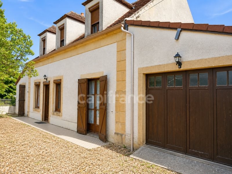 Maison à vendre, 136m², Prémery