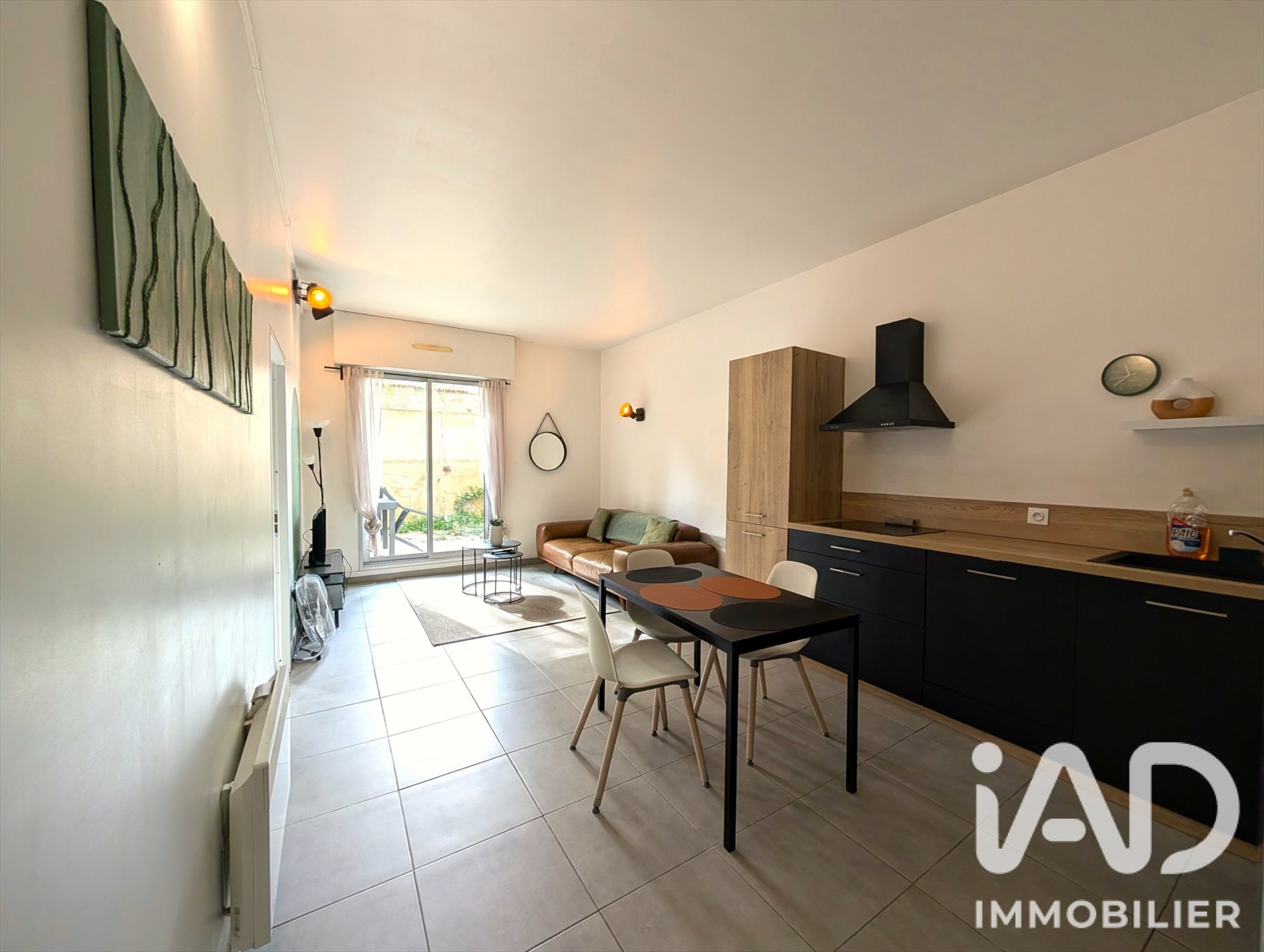 Appartement à vendre, 59m², Saint-Thibault-des-Vignes