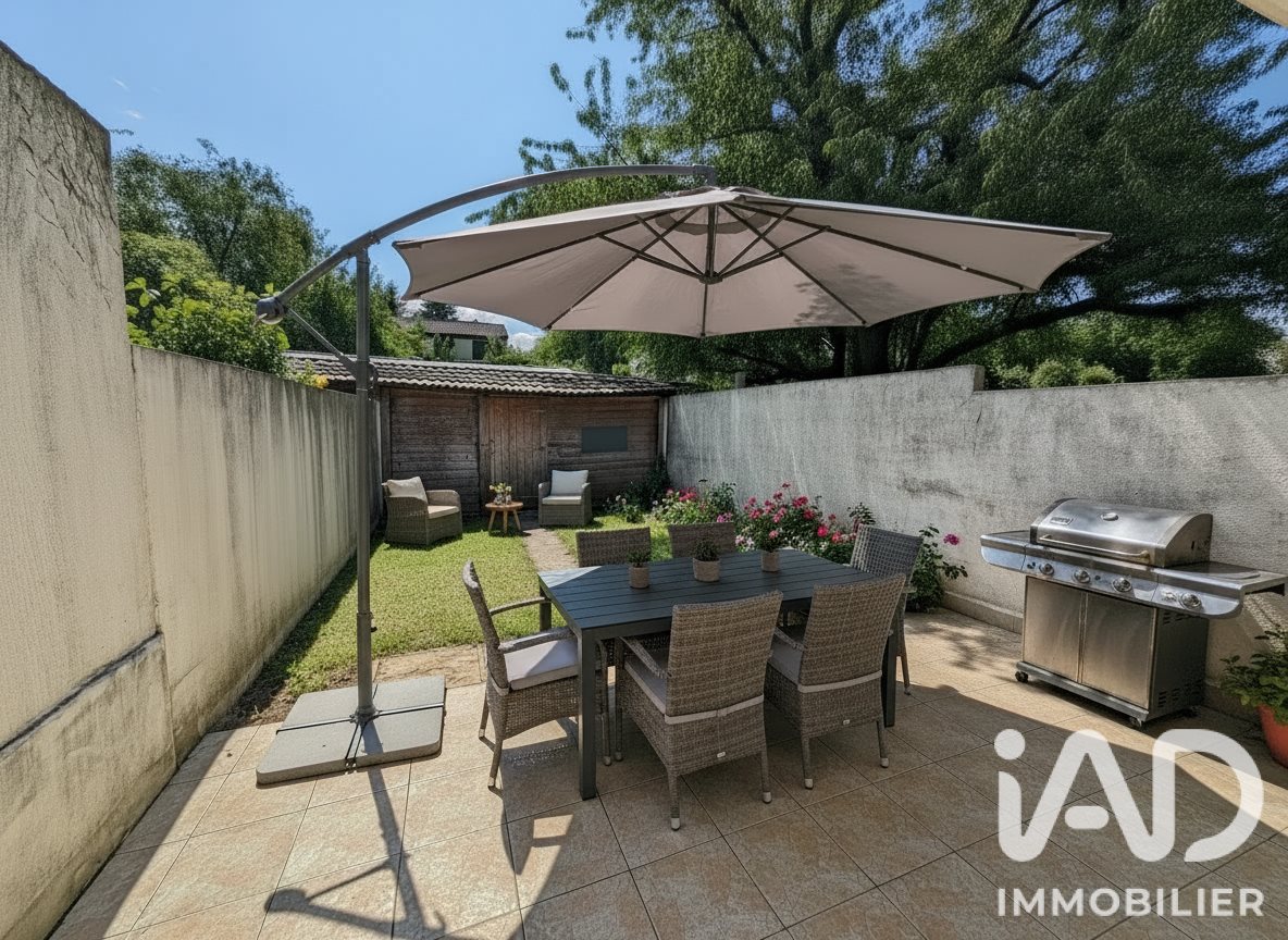 Appartement à vendre, 83m², Saint-Thibault-des-Vignes