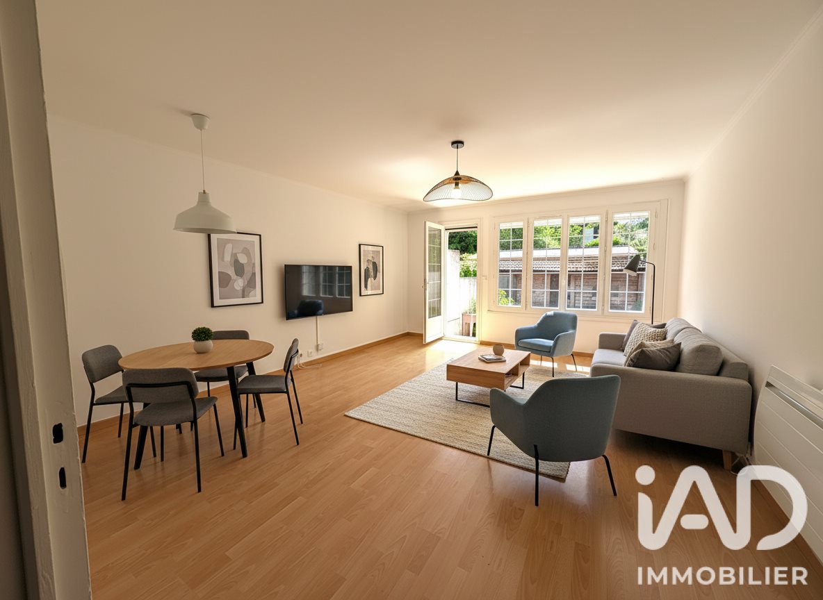 Appartement à vendre, 83m², Saint-Thibault-des-Vignes