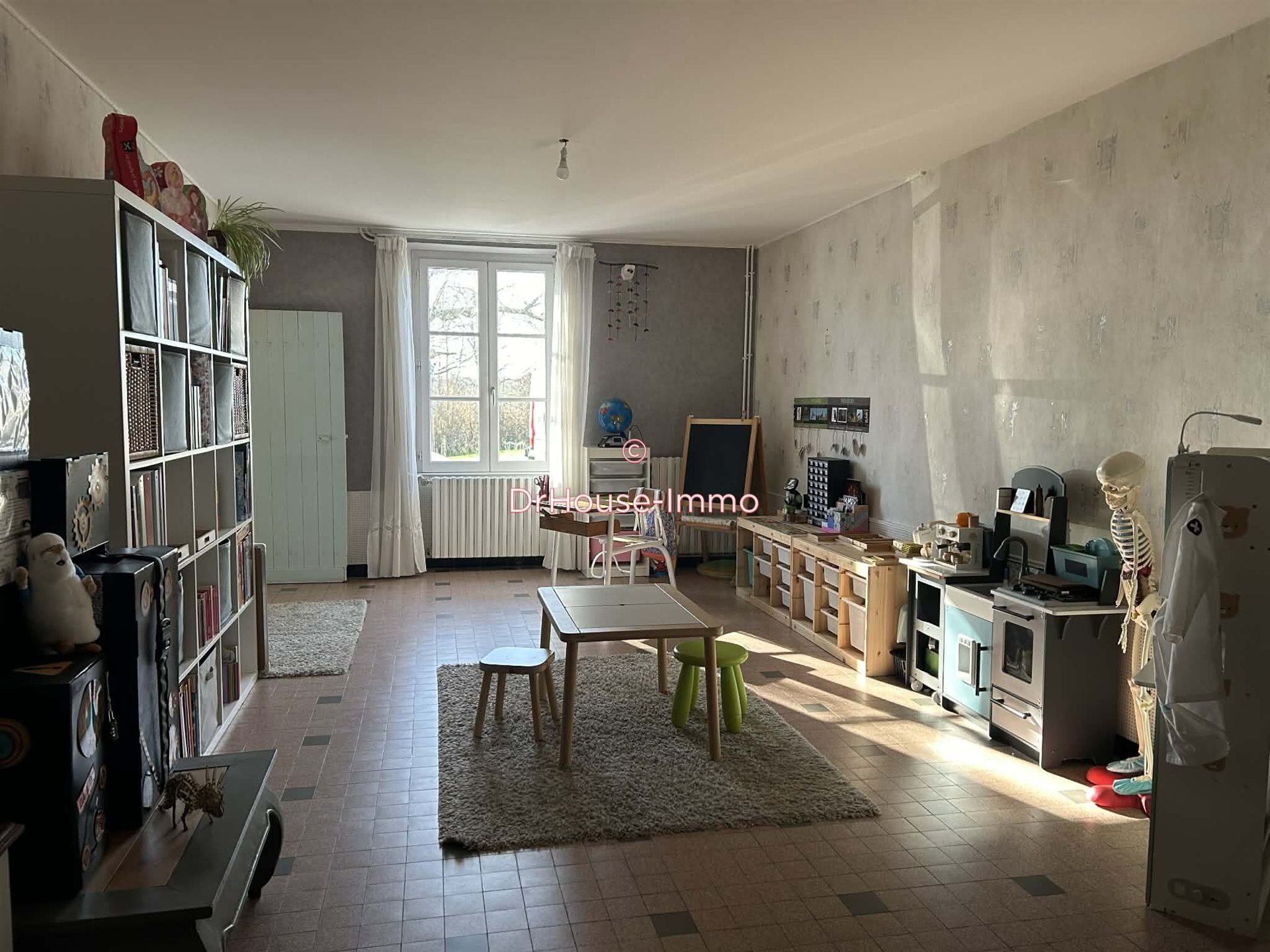 Maison à vendre, 130m², Saint-Martial-sur-Isop
