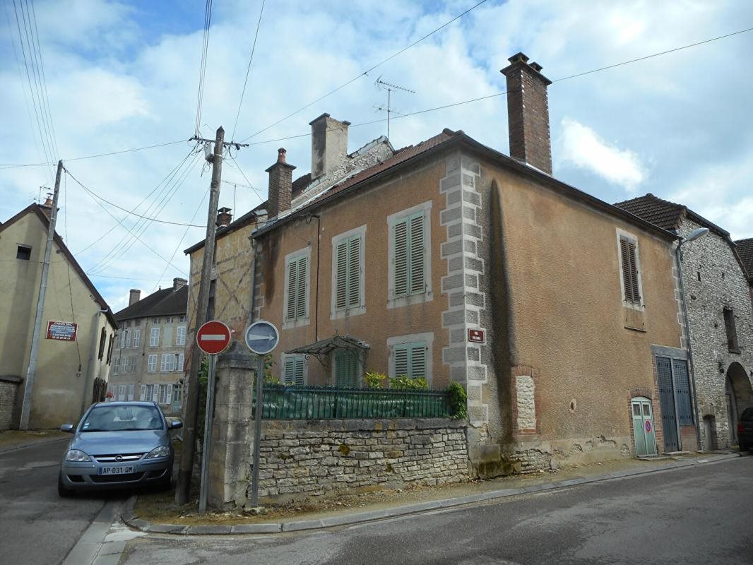 Maison à vendre, 133m², Essoyes