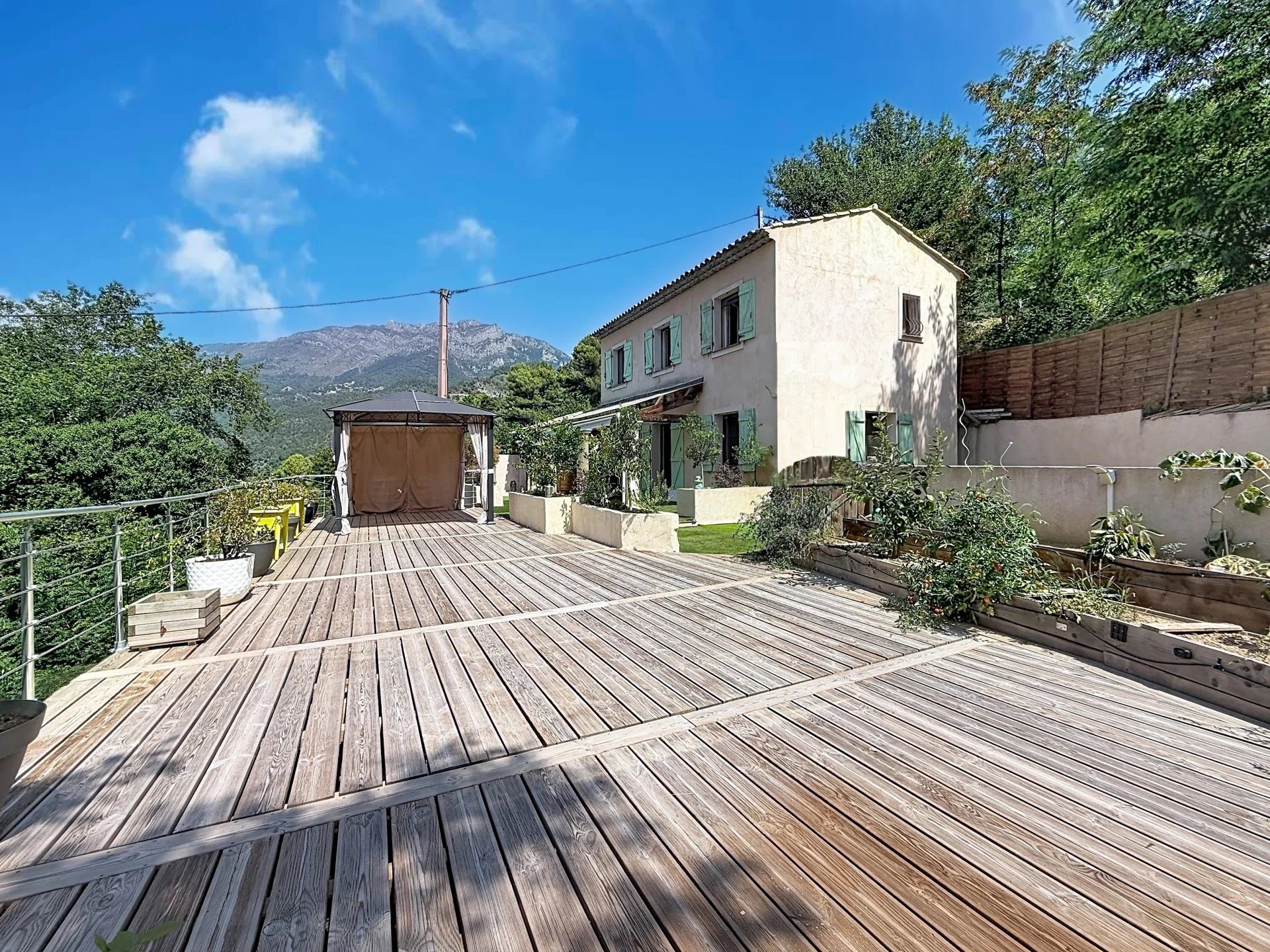 Maison à vendre, 96m², Gilette