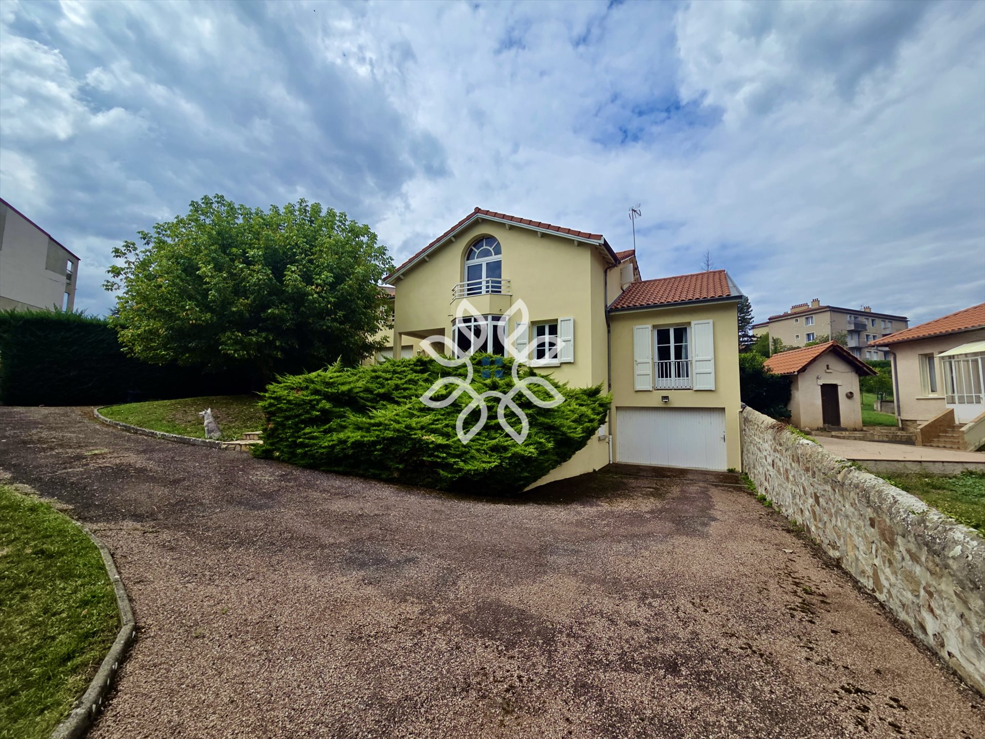Maison à vendre, 203m², Brioude