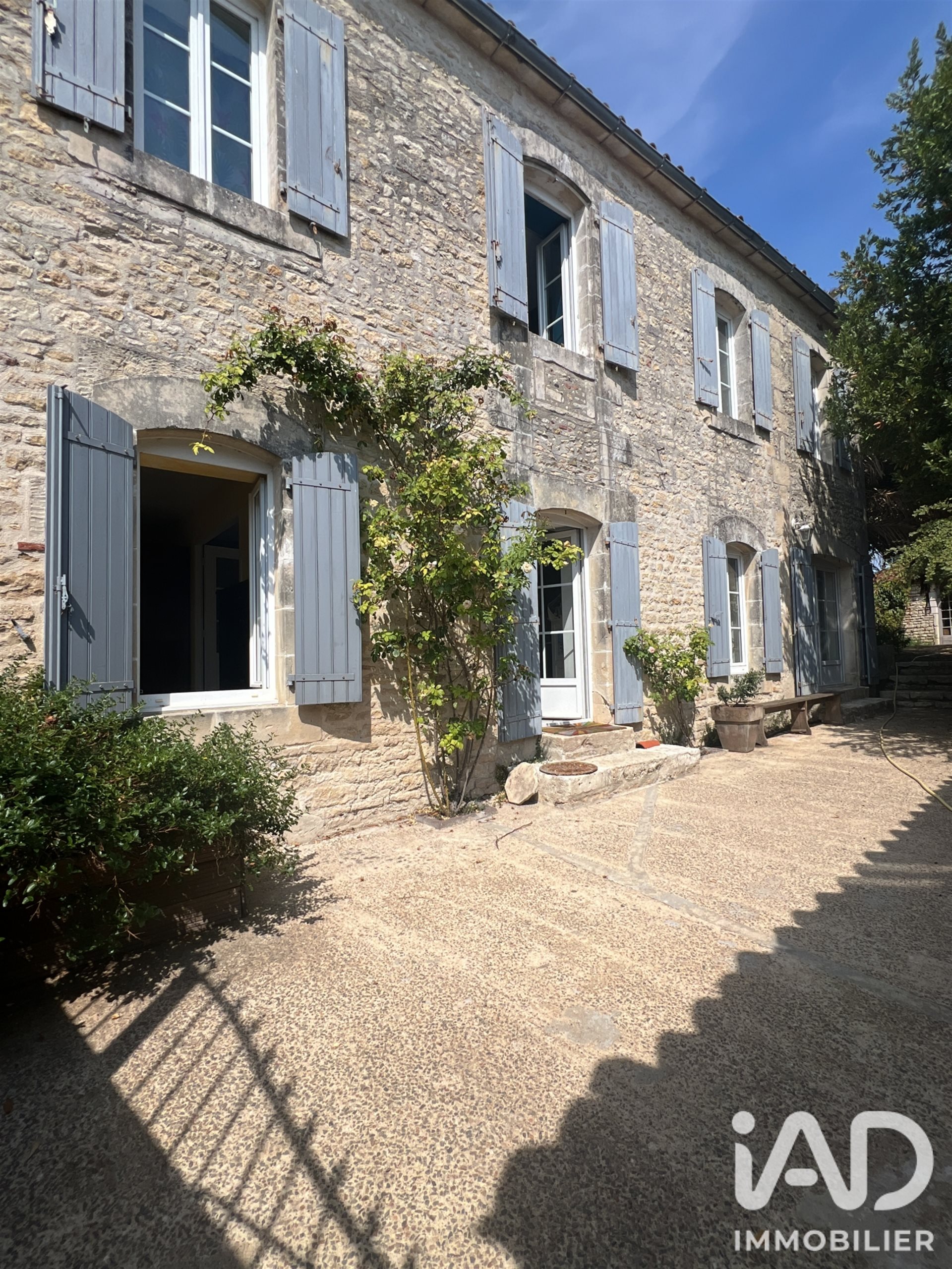 Maison à vendre, 240m², Thairé