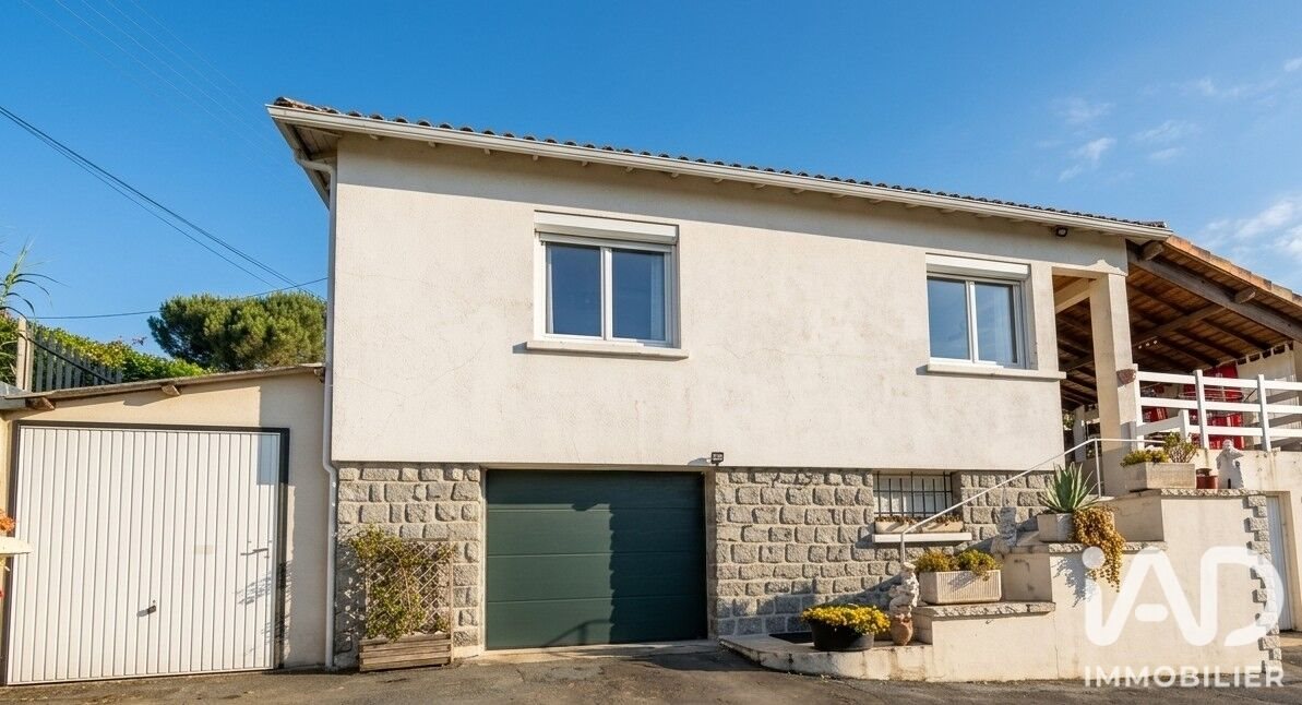 Maison à vendre, 110m², Sainte-Eanne