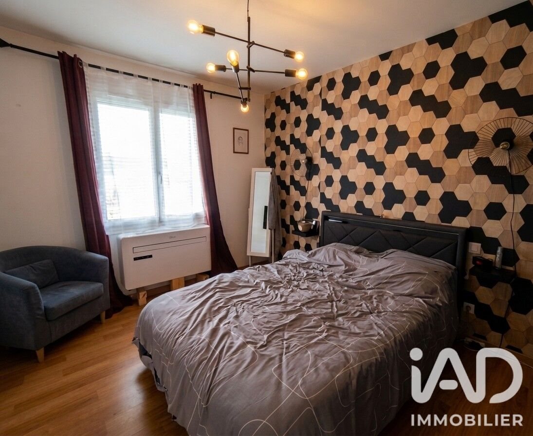 Maison à vendre, 102m², Sainte-Ouenne