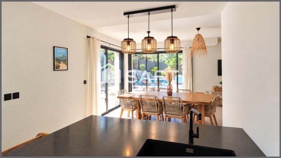 Maison à vendre, 122m², La Destrousse