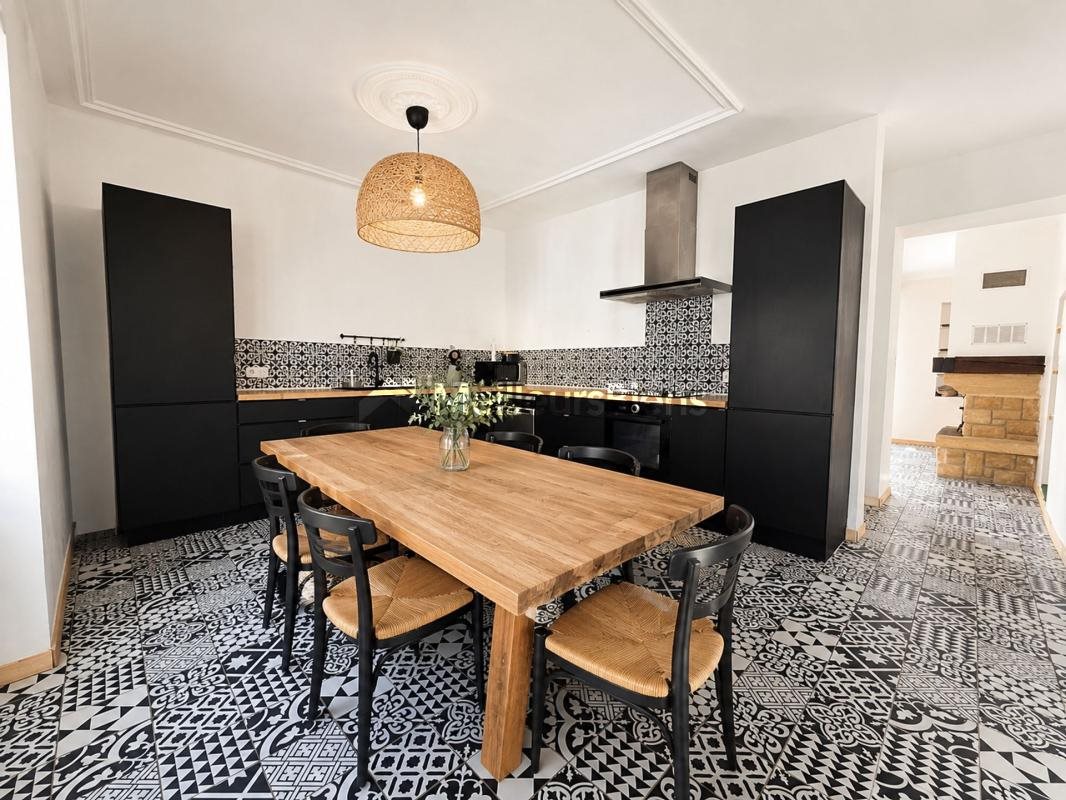 Maison à vendre, 134m², Mallemort