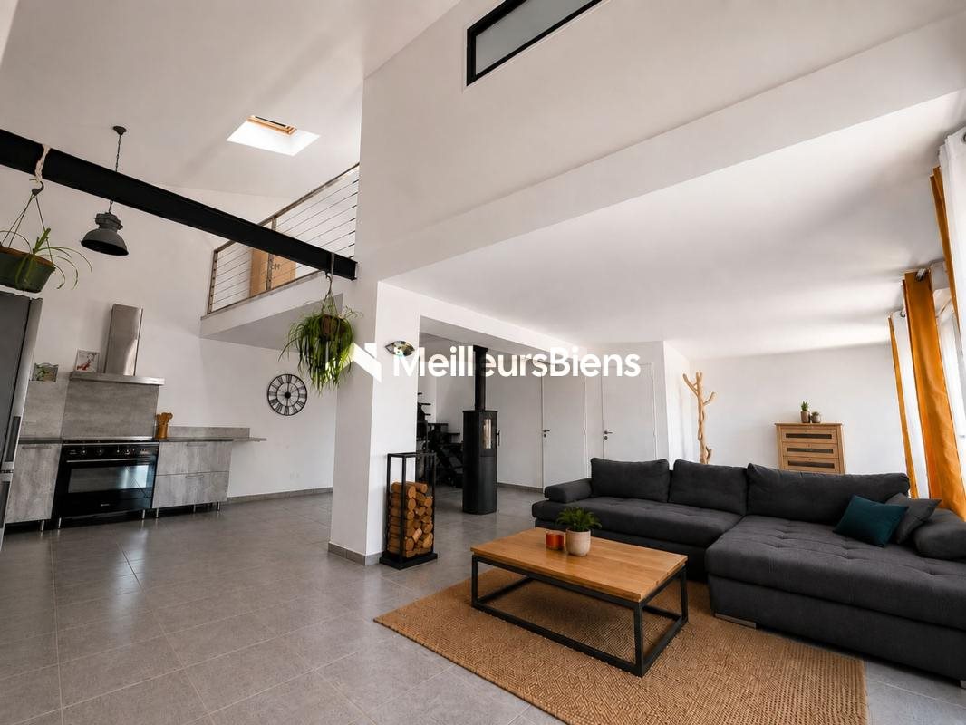 Maison à vendre, 126m², Junas