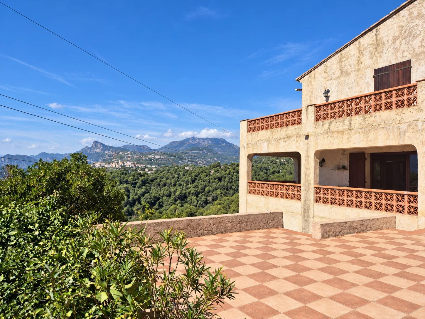 Maison à vendre, 140m², Saint-Martin-du-Var