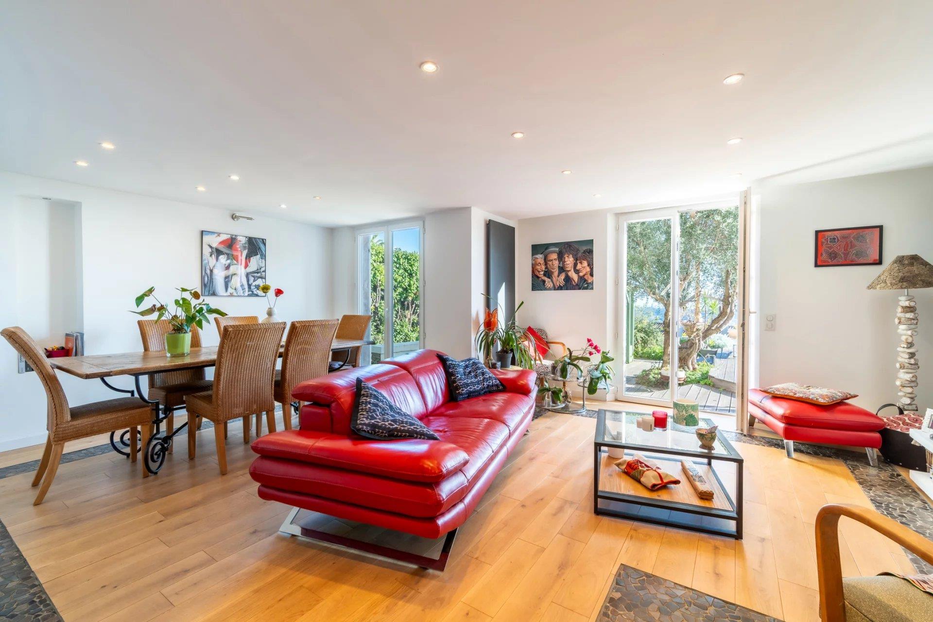 Maison à vendre, 210m², Gattières