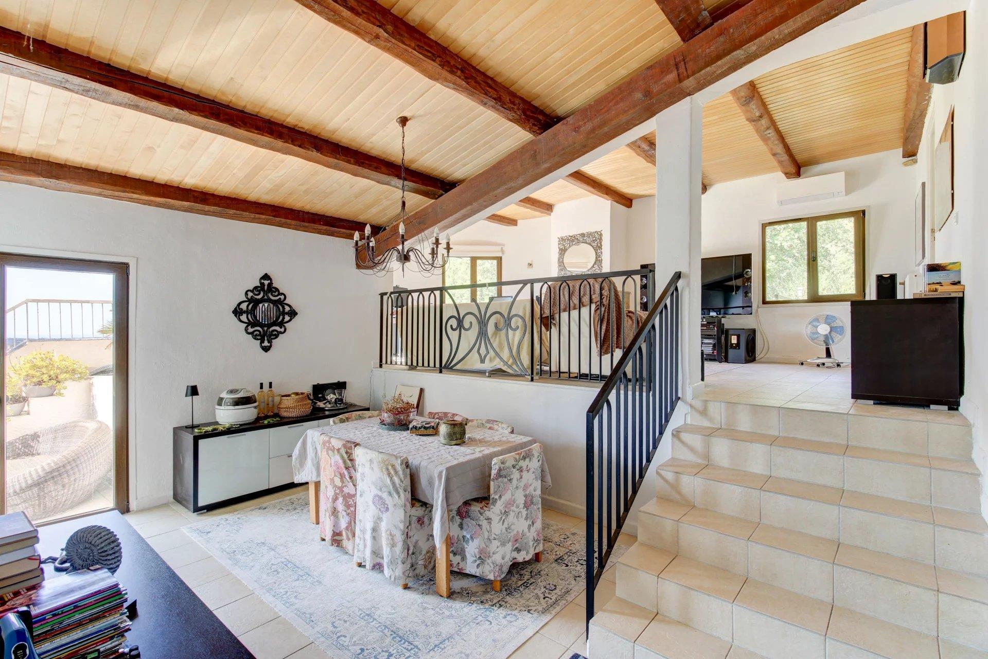 Maison à vendre, 206m², Levens