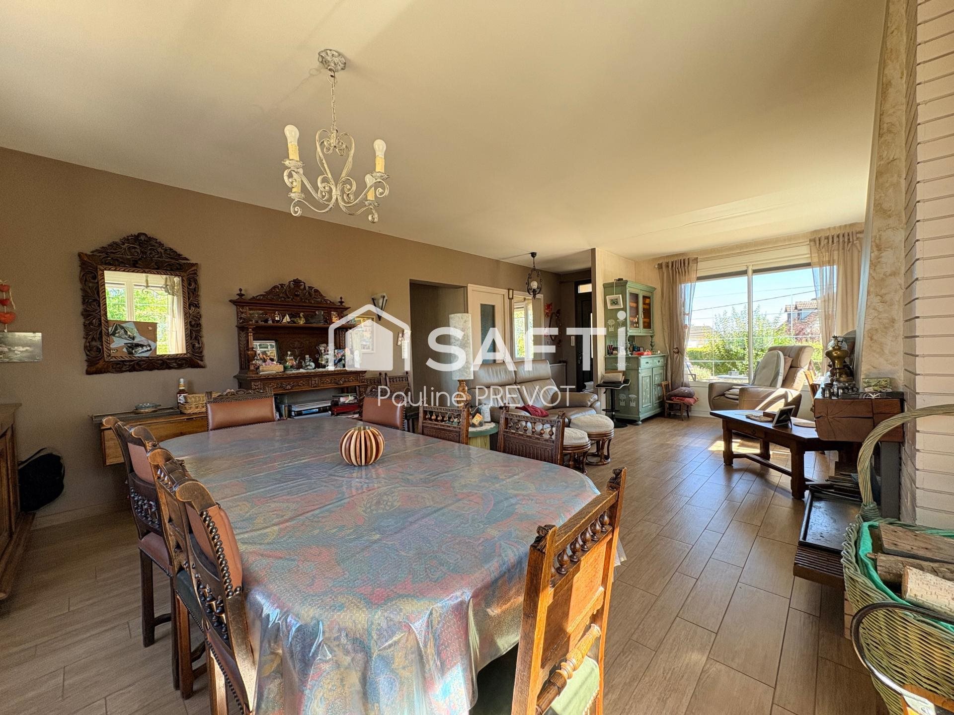 Maison à vendre, 197m², Paray-le-Monial