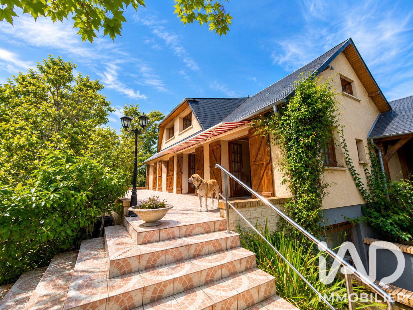 Maison à vendre, 142m², Saint-Léger-de-Rôtes