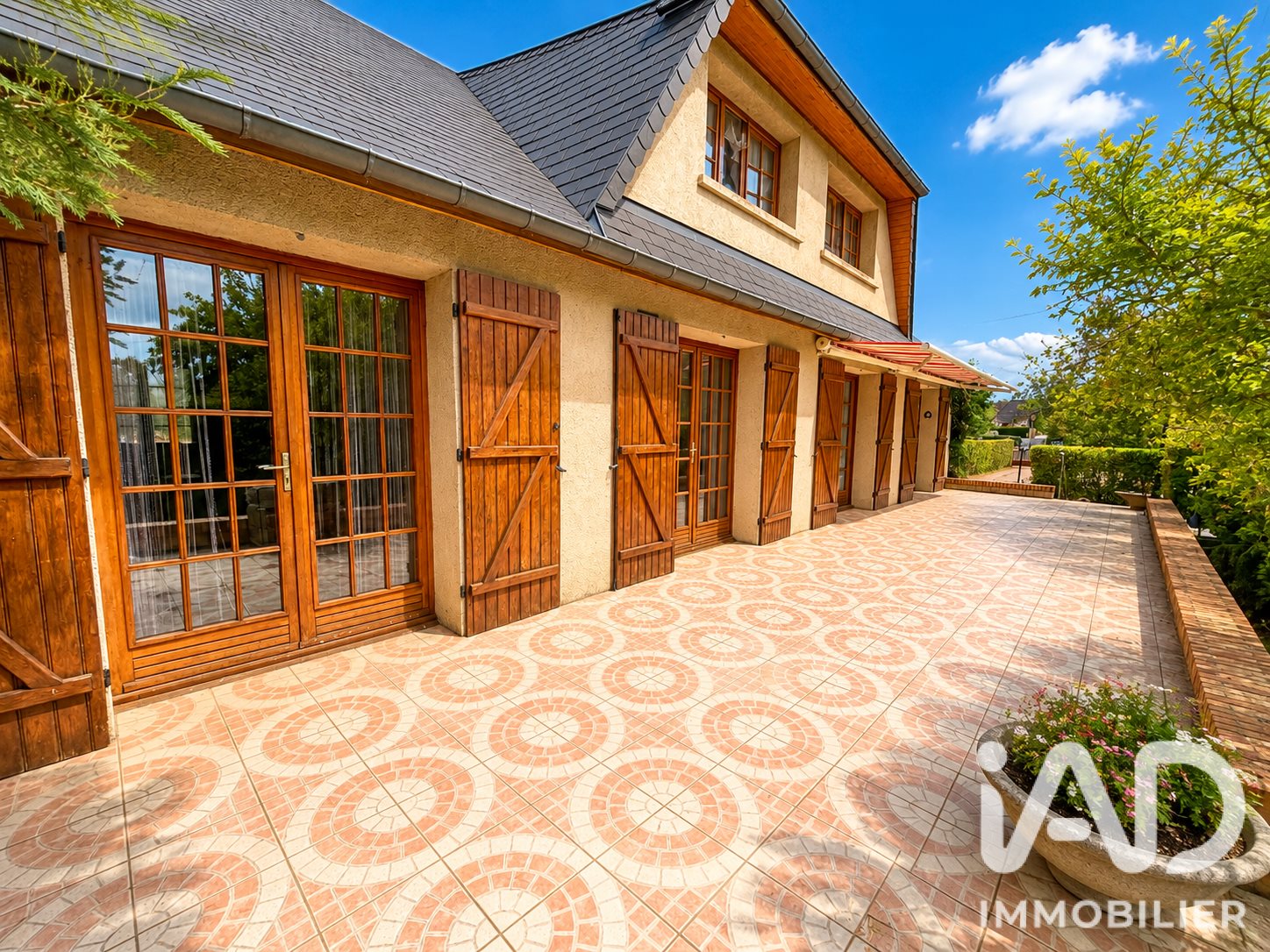 Maison à vendre, 142m², Saint-Léger-de-Rôtes