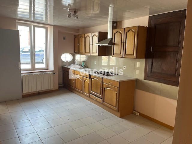 Maison à vendre, 97m², Stenay