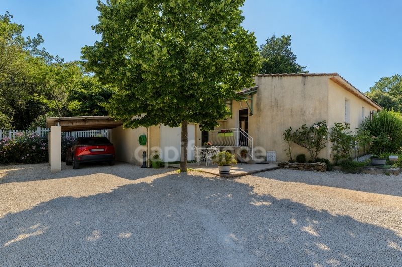 Maison à vendre, 78m², La Roquebrussanne