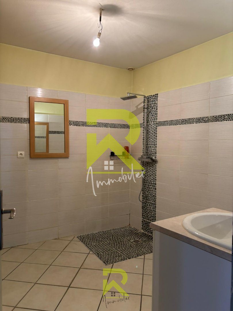 Maison à vendre, 114m², Alissas