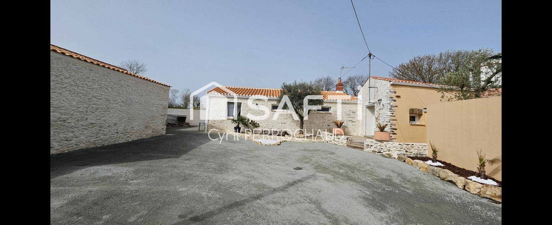 Maison à vendre, 115m², Paulx