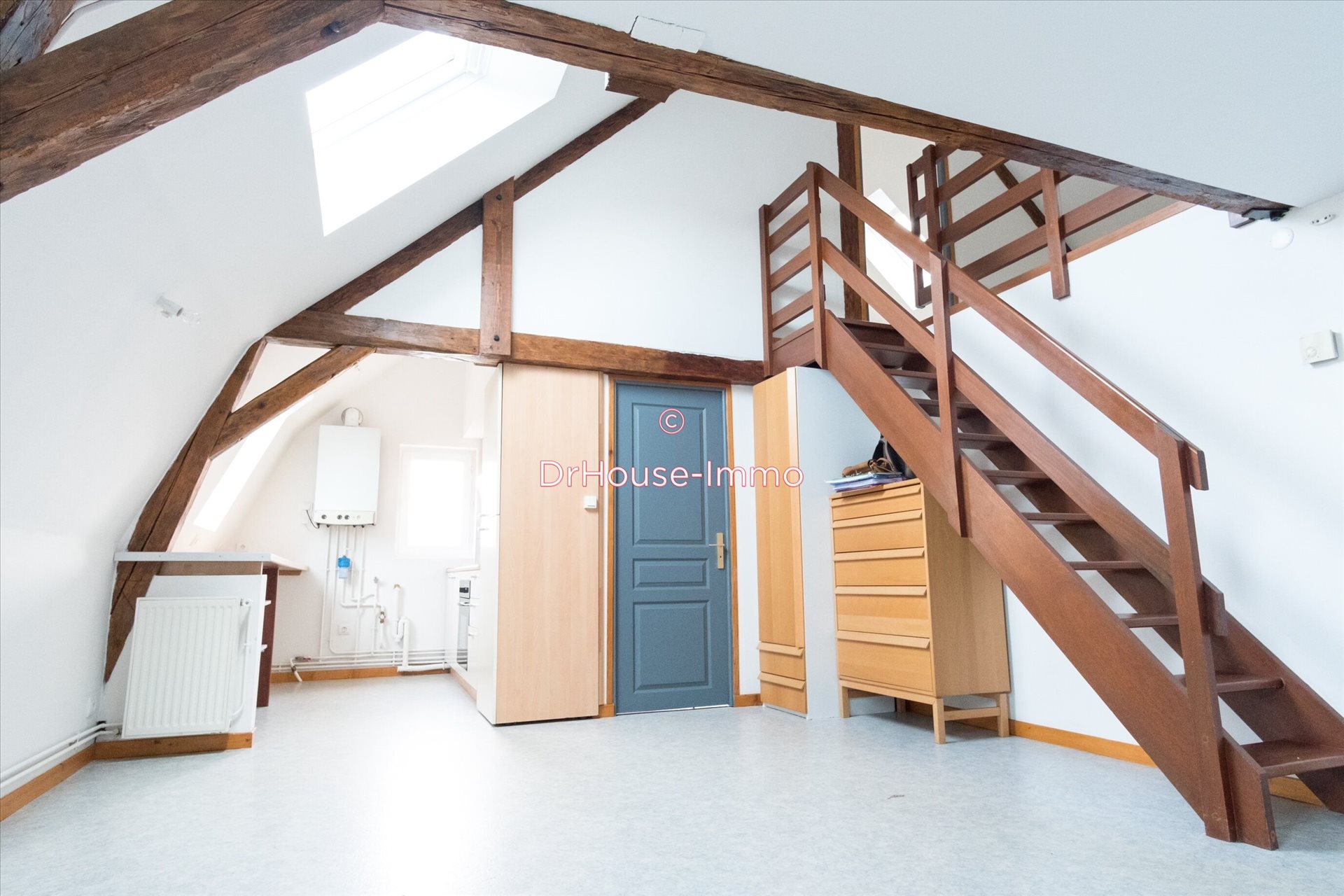 Appartement à louer, 51m², Mouchin