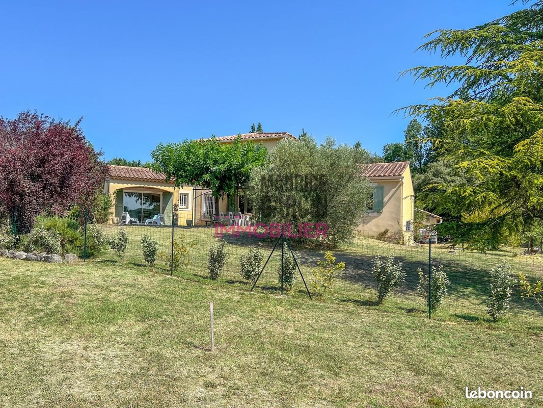 Maison à vendre, 145m², Mormoiron