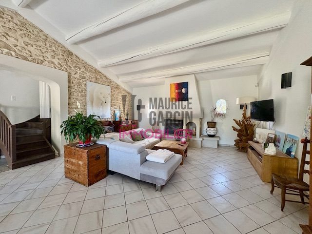 Maison à vendre, 218m², Châteaurenard
