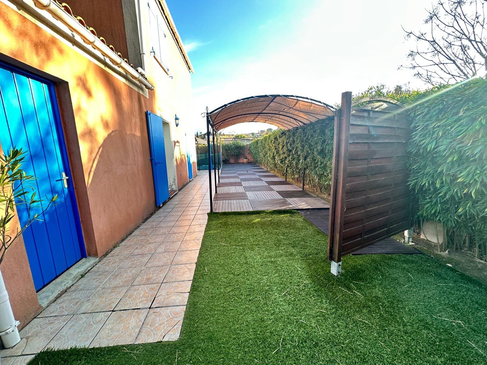 Maison à vendre, 77m², Cogolin