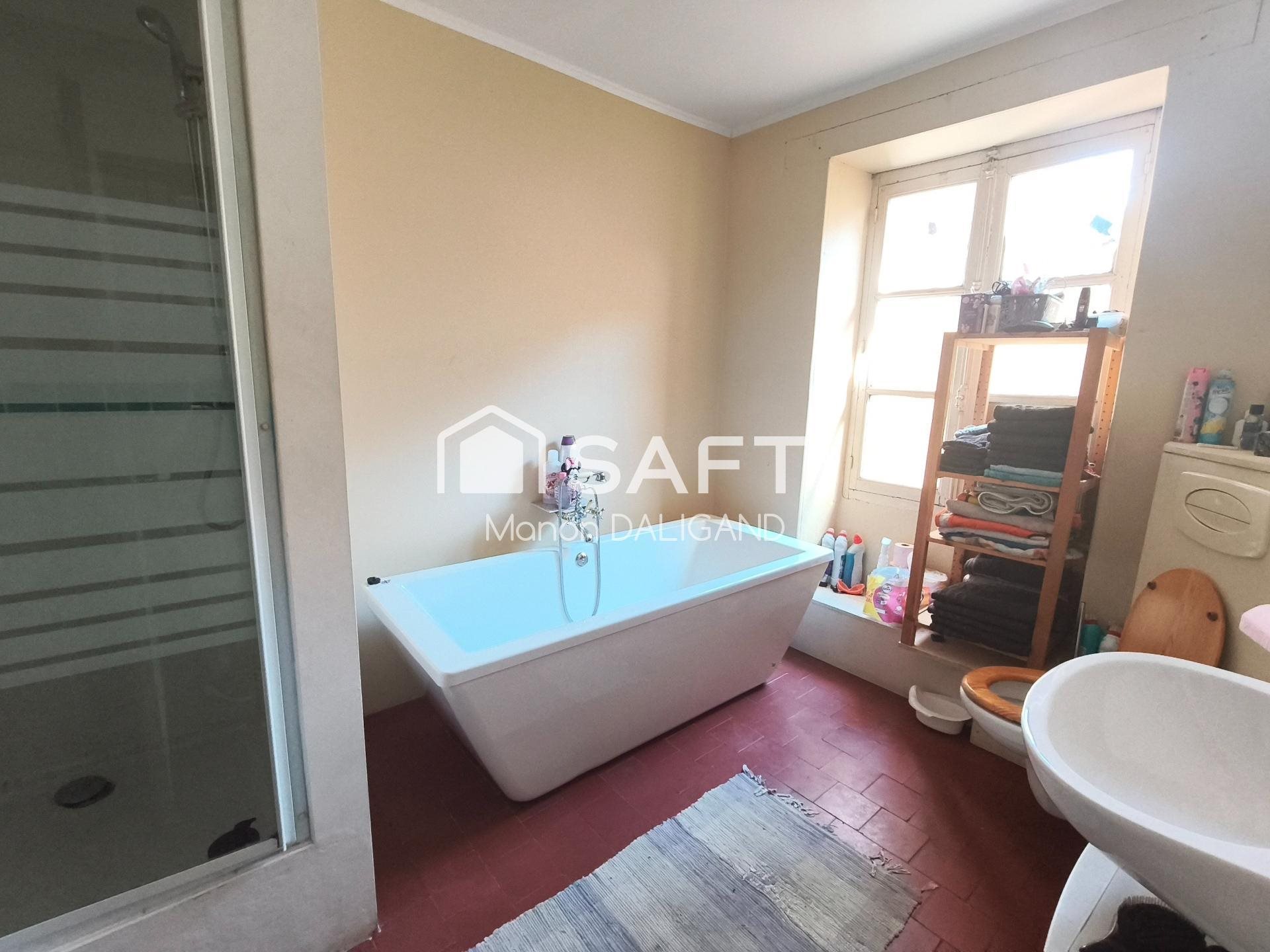 Maison à vendre, 160m², Issy-l'Evêque