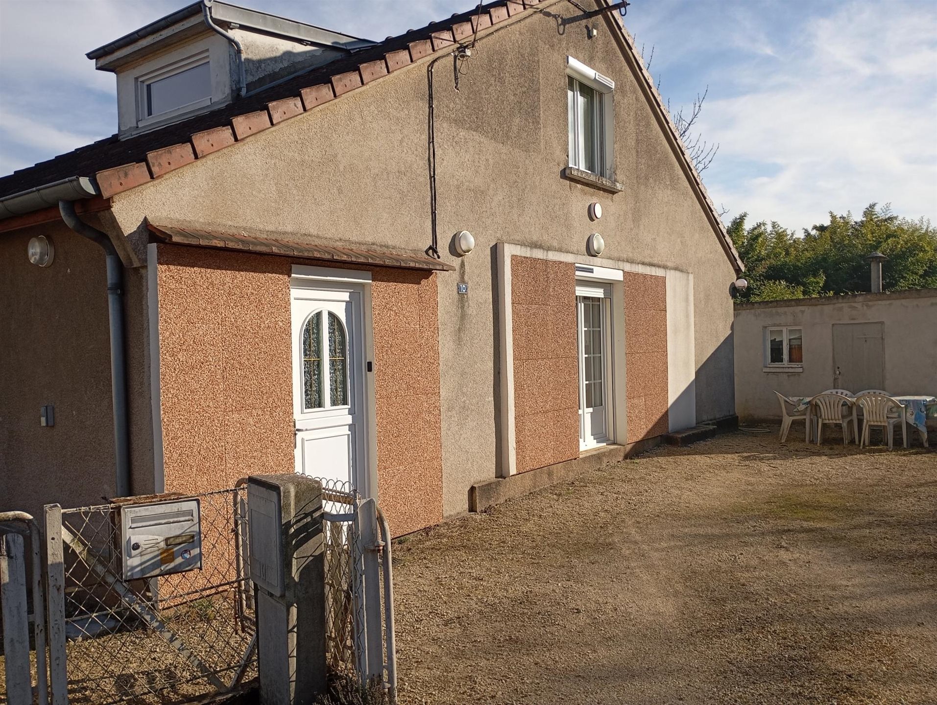 Maison à vendre, 102m², Montceau-les-Mines