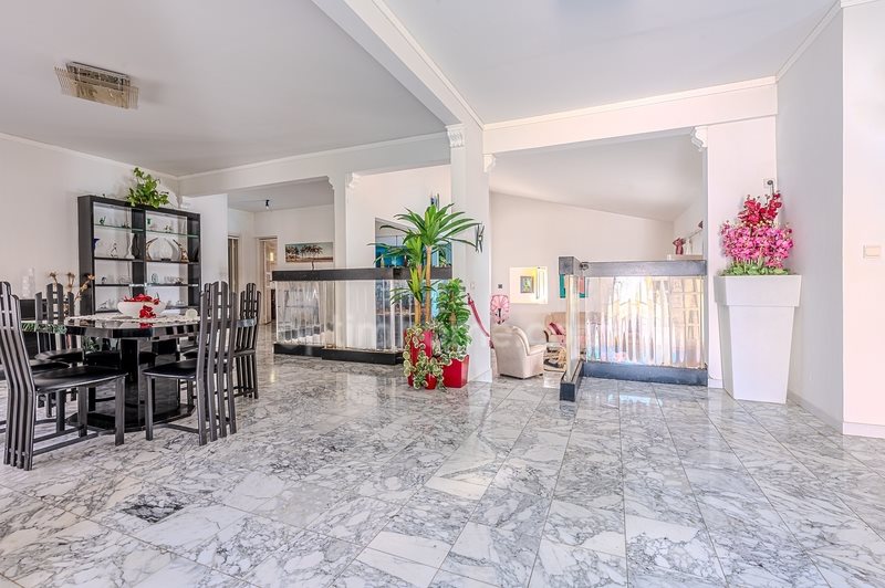 Maison à vendre, 325m², Schoelcher