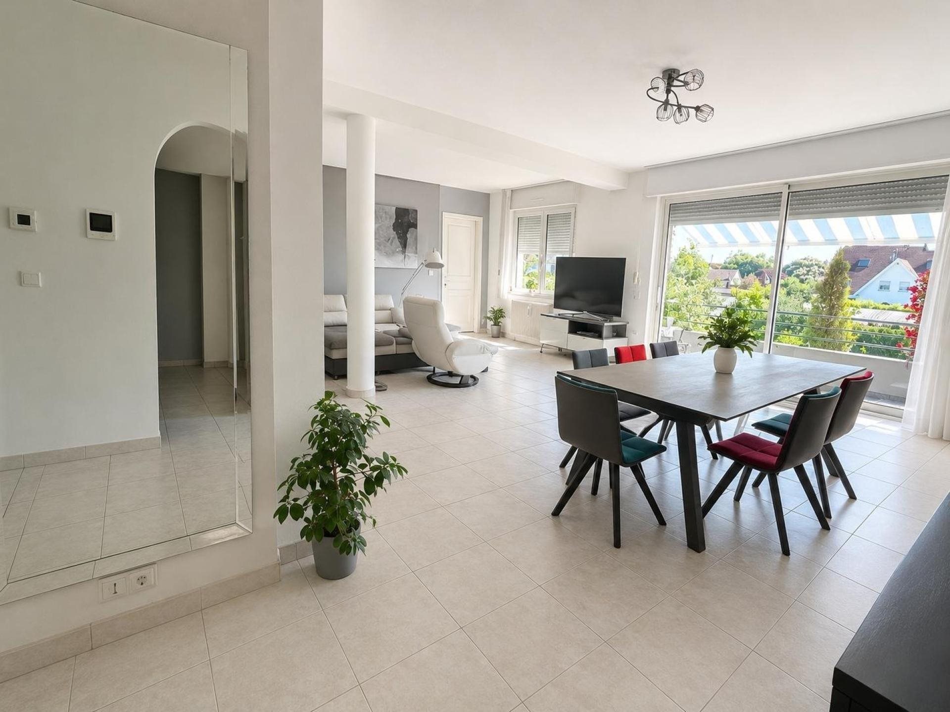 Appartement à vendre, 93m², Village-Neuf