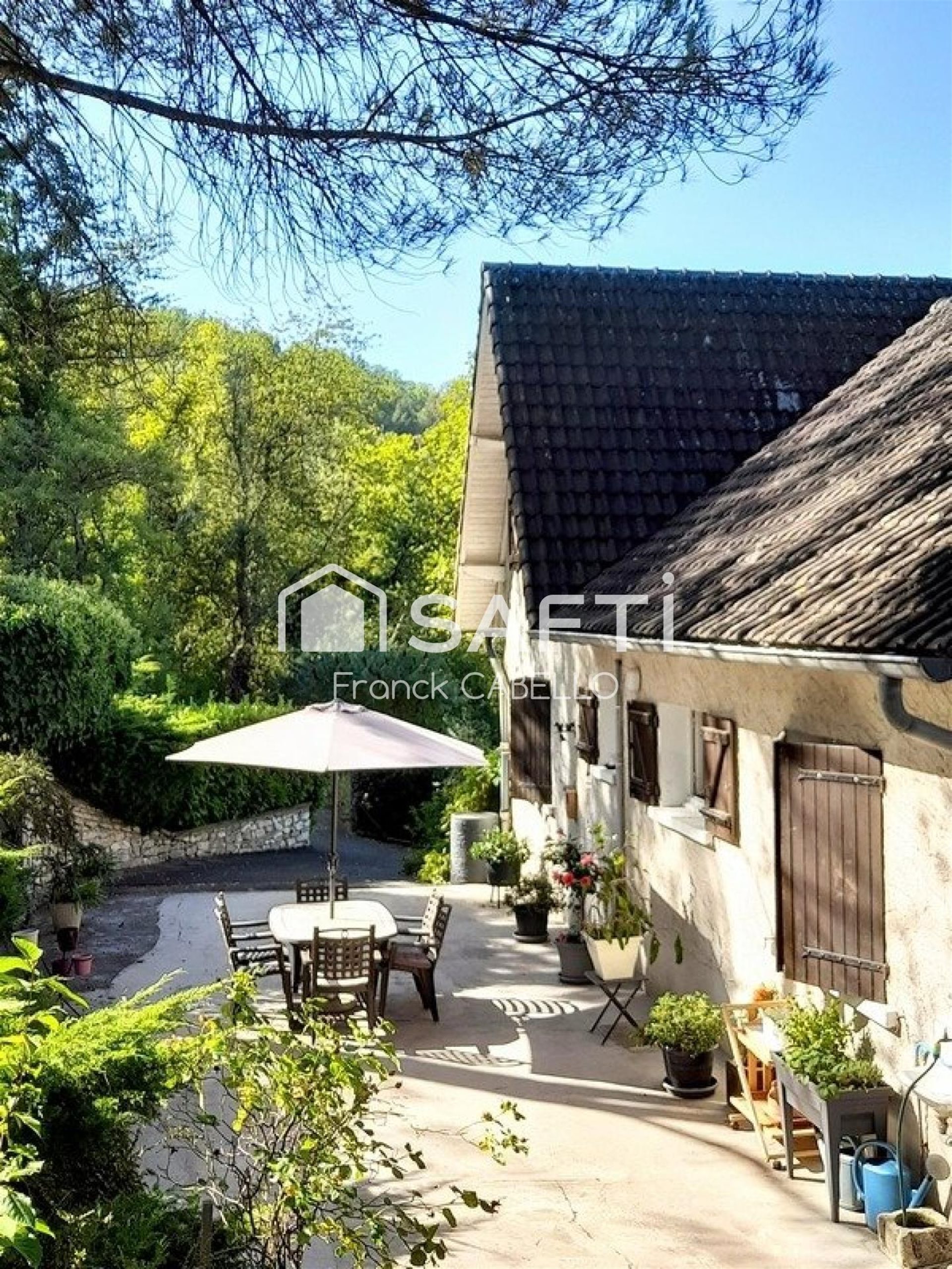 Maison à vendre, 240m², Saint-Pourçain-sur-Sioule