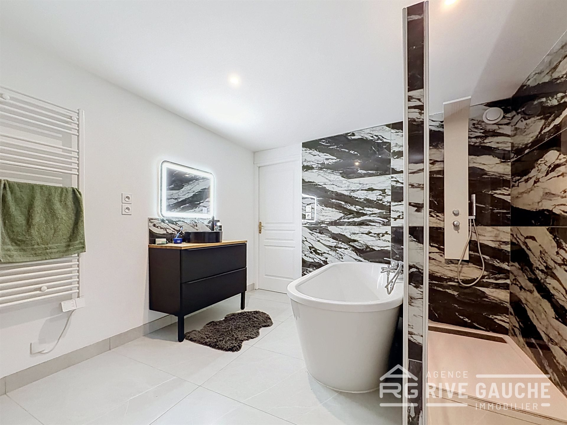 Maison à vendre, 168m², Beaurepaire